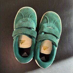 Adidas Kids Sneakers in Forest Green and White
